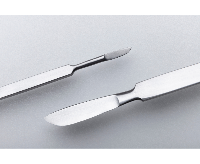 Why Is an Ophthalmic Knife Important in Eye Surgery?